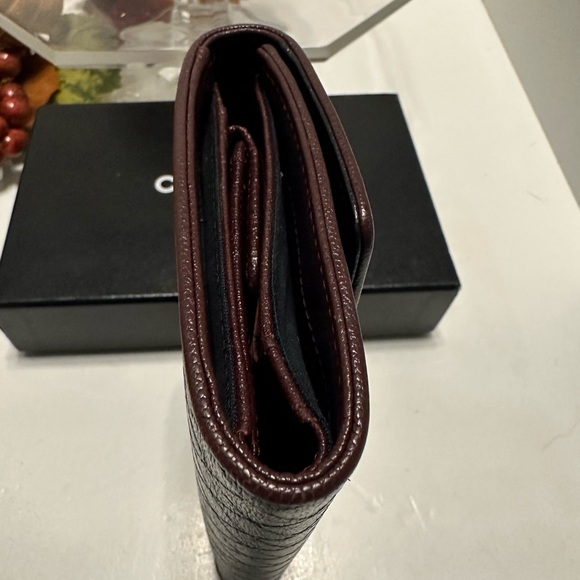 Chanel Interlocking CC Trifold Wallet - Picture 9 of 12